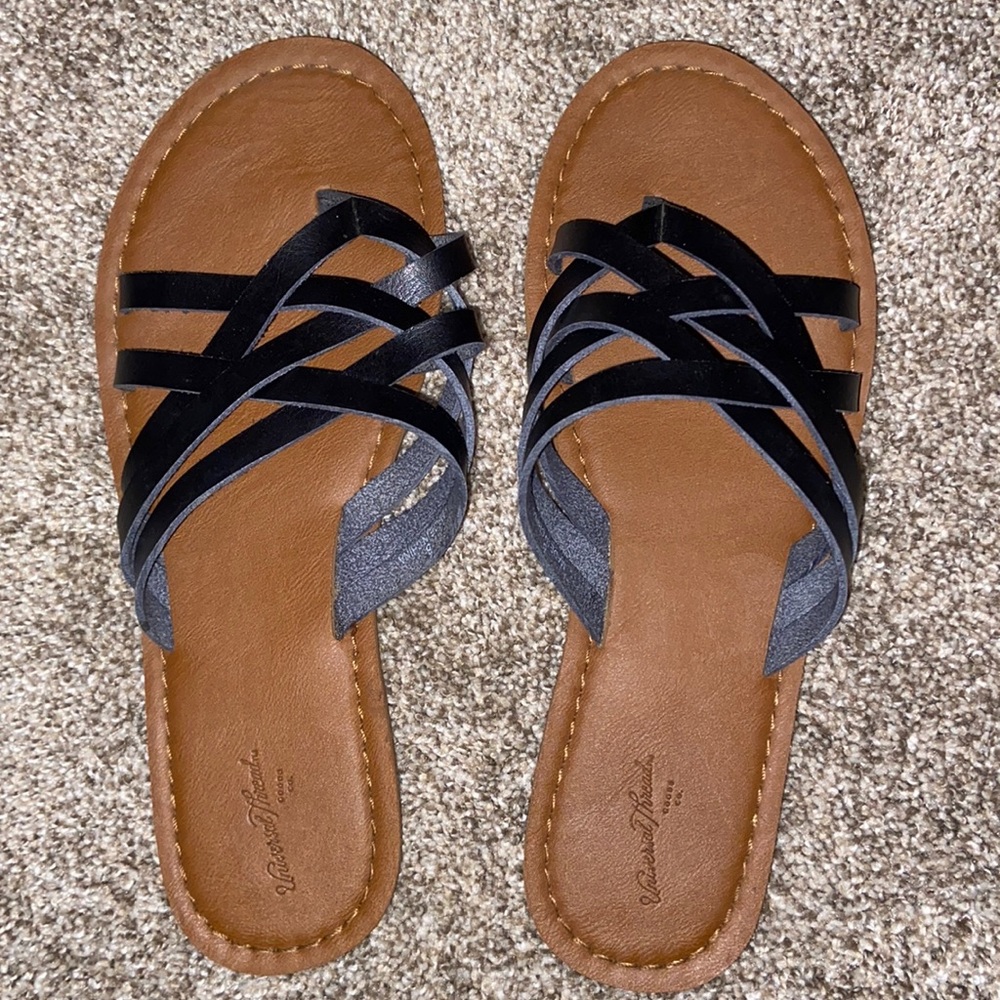 crisscross flip-flops